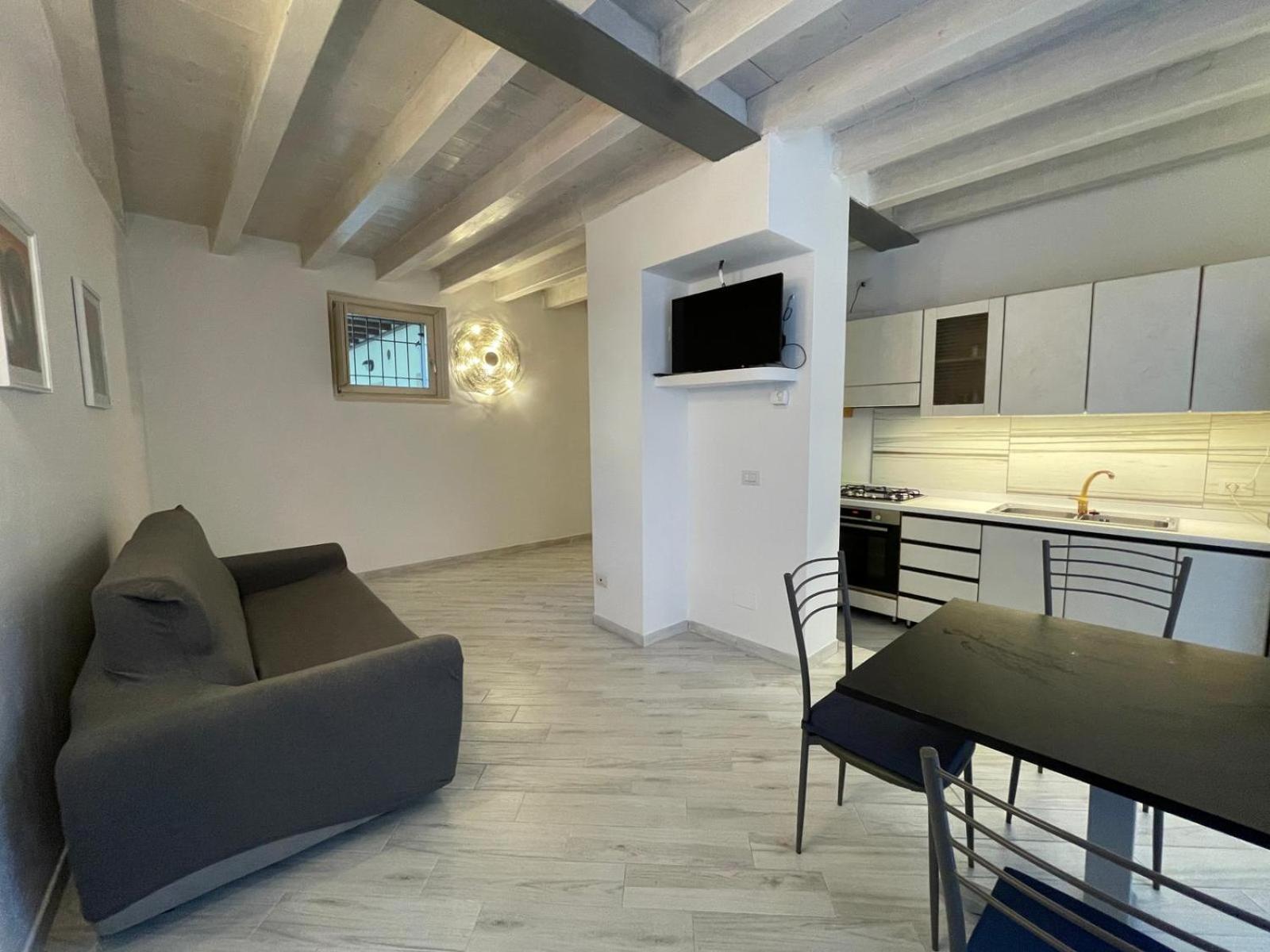 Dimora San Giulio Appartement Bonate Sotto Buitenkant foto